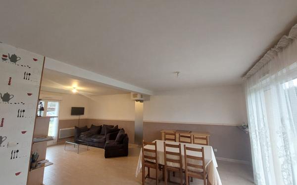 Maison à vendre    4 pièces • 95 m2 Conches-en-Ouche