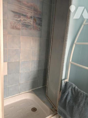 BAISSE DE PRIX IMPORTANTE :
A VENDRE au CROTOY, en centre ville, à proximité du Port, de la pl...
