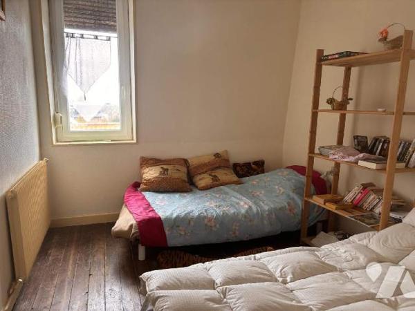 BAISSE DE PRIX IMPORTANTE :
A VENDRE au CROTOY, en centre ville, à proximité du Port, de la pl...