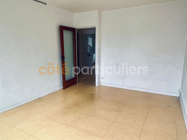 Vente Appartement56,08 m² - 3 Pièces - CHAMALIÈRES (63400)