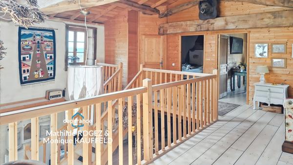 Maison 4 pièces + gîte, piscines et spa VOLLORE VILLE (63)