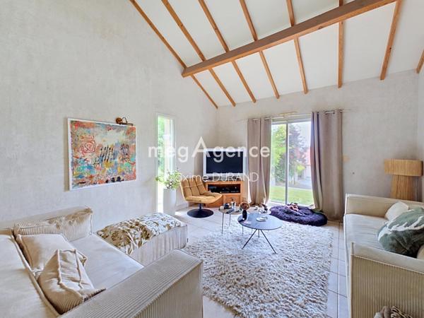 Maison à CHOLET, 49300 - 7 pièces 138m²