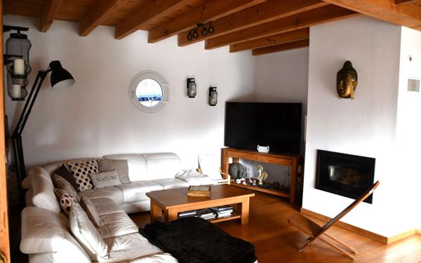 Maison à vendre    6 pièces •  Saint-Julien-en-Born