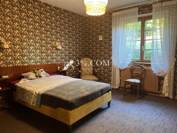 Maison 7 pièce(s) 4 chambre(s) 200 m²