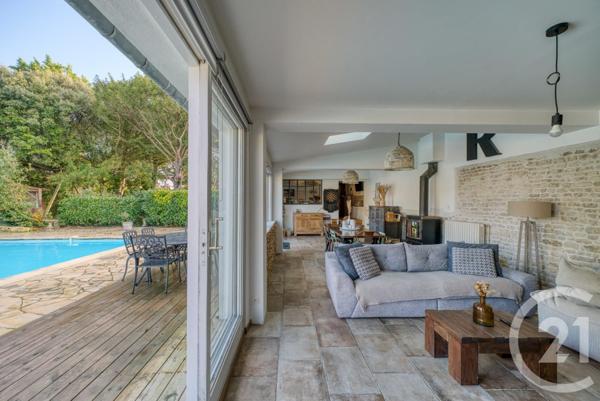 Maison à vendre  12 pièces - 338 m2 CLAVETTE - 17