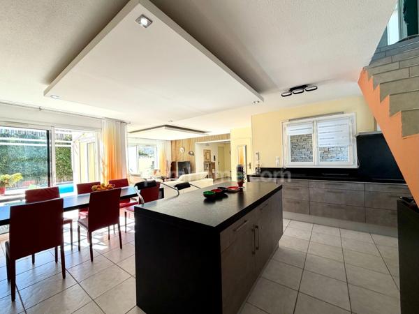 Villa 5 pièces avec piscine – Quartier très recherché de Port Camargue