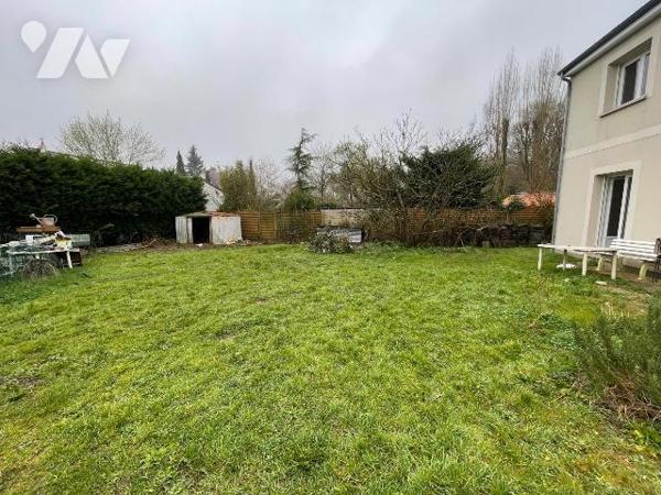 Maison à Vendre à Orléans (45100) en Loiret (45)

Cette maison de 147 m² de surface habitable...