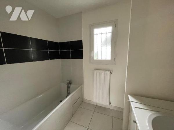 Maison à Vendre à Orléans (45100) en Loiret (45)

Cette maison de 147 m² de surface habitable...