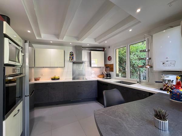 Maison Le-perreux-sur-marne 6 pièce(s) 118 m2