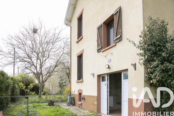 Maison à vendre 6 pièces 118 m² Châlons-en-Champagne