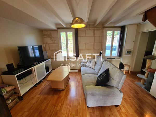 Petite maison en pierre 2 ch 1 bureau proche gare