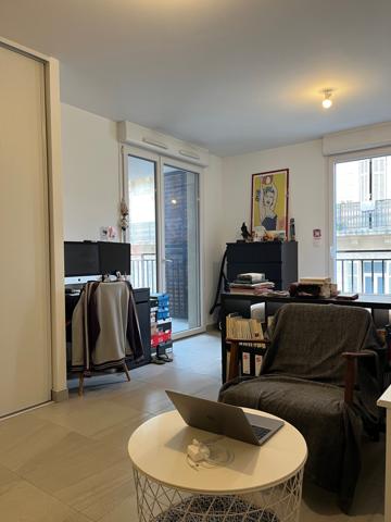 Marseille (13005) A VENDRE - Appartement type1 récent avec terrasse - Marseille 13005