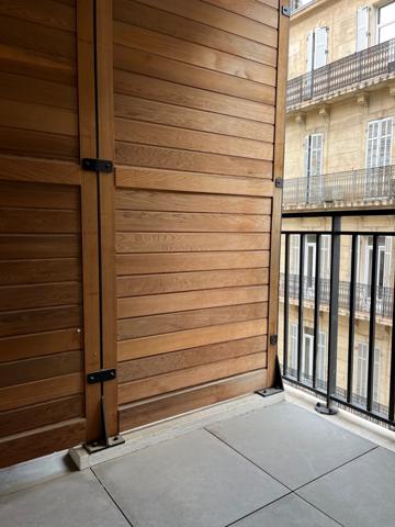 Marseille (13005) A VENDRE - Appartement type1 récent avec terrasse - Marseille 13005