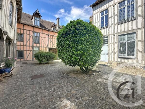 Appartement à vendre  3 pièces - 43 m 2   TROYES  - 10