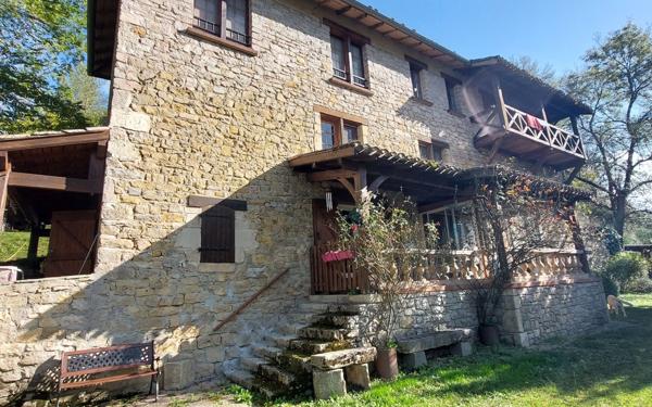 Maison à vendre    8 pièces •  Bruniquel