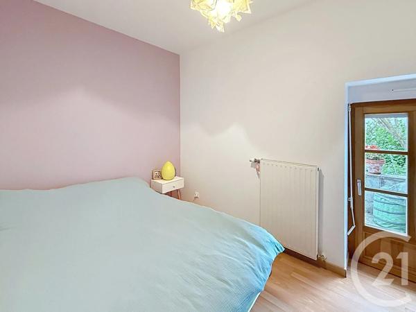 Appartement F4 à vendre  4 pièces - 87,90 m 2   REMIREMONT  - 88