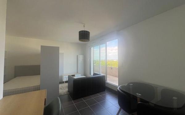 Appartement à louer    1 pièce •  Brest