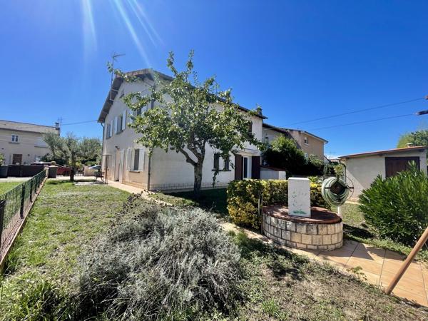 Maison
         6 pièces
        - 153 m² 235 000 € *