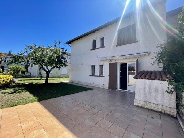Maison
         6 pièces
        - 153 m² 235 000 € *