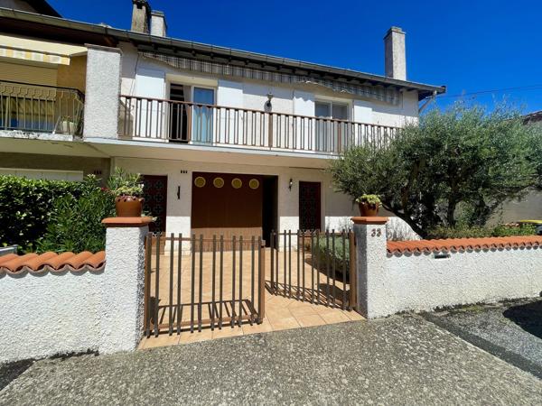 Maison
         6 pièces
        - 153 m² 235 000 € *