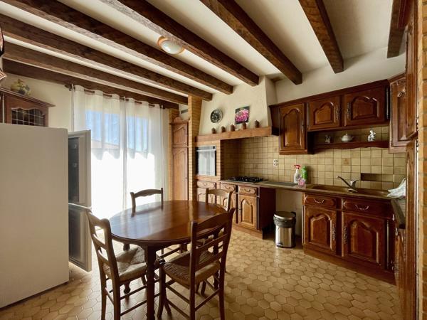 Maison
         6 pièces
        - 153 m² 235 000 € *