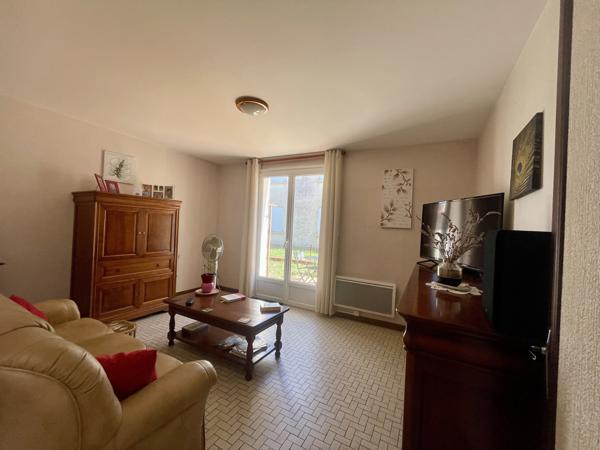 Maison
         6 pièces
        - 153 m² 235 000 € *