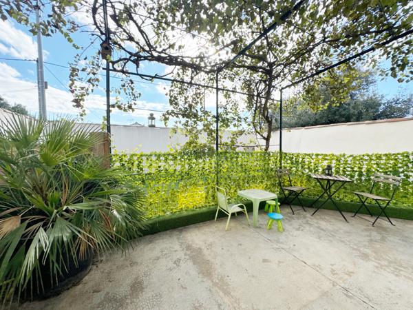 MAISON RENOVEE (video 4K sur demande)