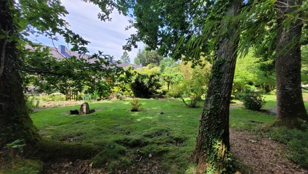 Rare à la vente – Ensemble de gîtes rénovés dans un cadre naturel d’exception – Cléguérec (56480)