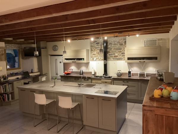 Rare à la vente – Ensemble de gîtes rénovés dans un cadre naturel d’exception – Cléguérec (56480)