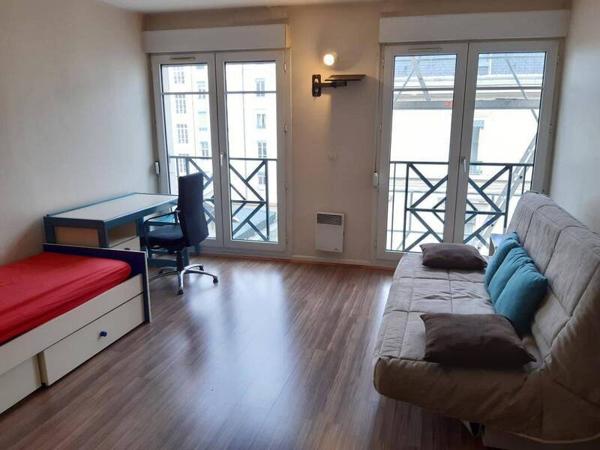 Appartement 1 pièce                                        - 69007 Lyon 7e  Arrondissement Réf : 5576