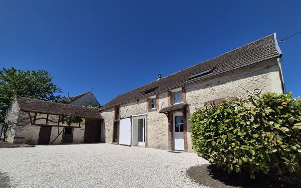 Maison à vendre    4 pièces •  Provins