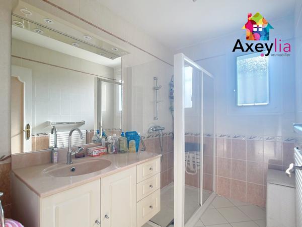 Mably (42300) A VENDRE - MABLY - MAISON ÉLEVÉE SUR SOUS-SOL SEMI-ENTERRÉ AVEC TERRAIN