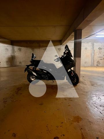 Parking / box 12 m2