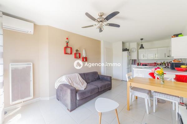 À vendre - T2, 2 pièces situé à Le Luc (83340)