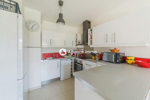 À vendre - T2, 2 pièces situé à Le Luc (83340)