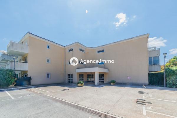 À vendre - T2, 2 pièces situé à Le Luc (83340)