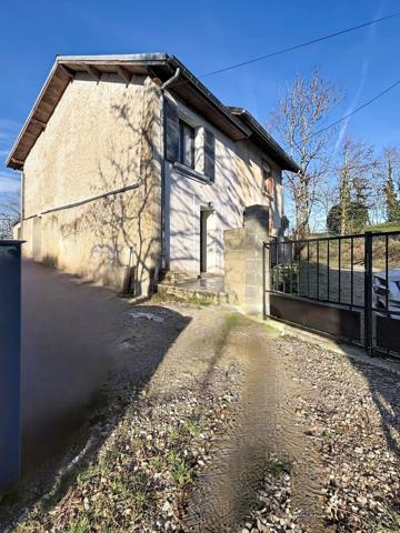 Maison de 80m² Mitoyenne sur grand terrain avec vue dégagée