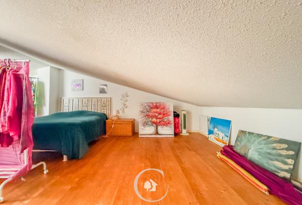 Blanquefort (33290) APPARTEMENT T3 78M2 CLIMATISE - 2 CHAMBRES - BALCON ET TRAM A PIEDS