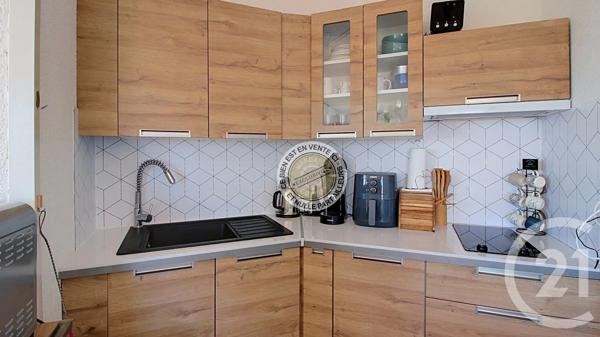 Appartement F2 à vendre  2 pièces - 33 m 2   LE BARCARES  - 66