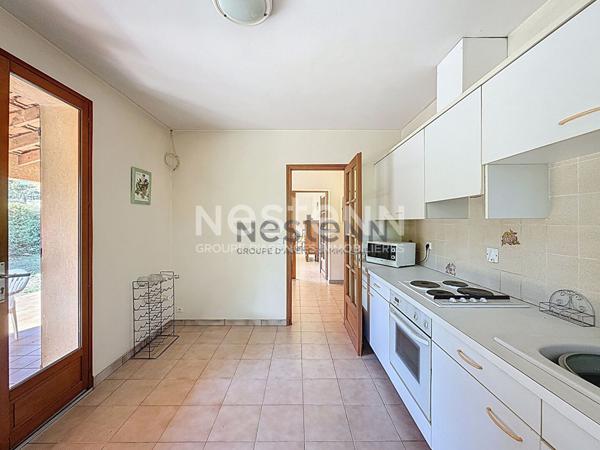 Maison T4 de 117 m2 sur un terrain de 1280m2 - Secteur des Accates