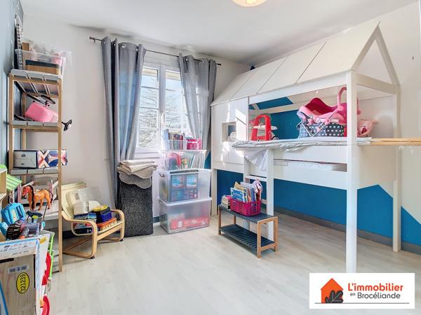 Maison traditionnelle en plein centre de Plélan-le-Grand