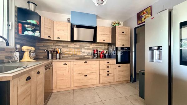 Vente
                Maison115 m² - 5 Pièces -
                    MONTAUBAN (82000)