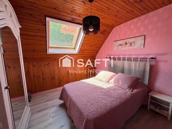 Maison de 7 pièces de 243 m² à La Chapelle-sur-Erdre