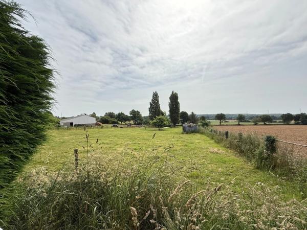 Maison familiale à vendre dans la campagne paisible de Saint-Barnabé (22600), à proximité de Loudéac