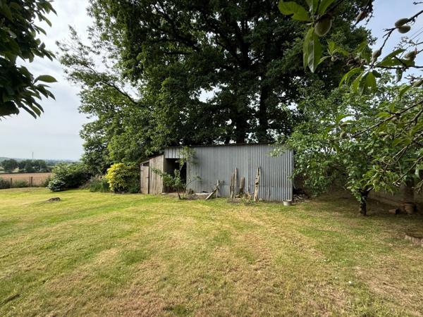 Maison familiale à vendre dans la campagne paisible de Saint-Barnabé (22600), à proximité de Loudéac