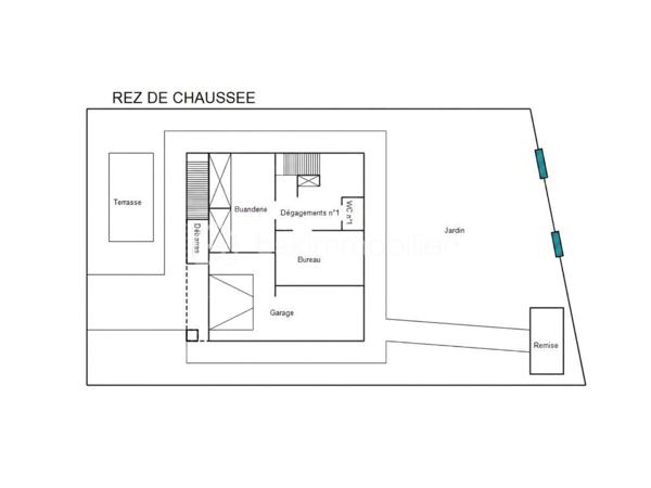 Dans le quartier prisé de l'Archevêché, venez découvrir cette charmante maison individuelle de 108m², édifiée sur une parcelle de 459m² très ensoleillée.

Au rez-de-chaussée, vous disposerez d'une chambre avec WC, d'une grande buanderie fonctionnelle et d'un vaste garage carrelé.
À l'étage, l'entrée vous guide vers une magnifique cuisine équipée et un séjour baigné de lumière. L'espace nuit se compose de deux grandes chambres supplémentaires, d'une salle d'eau et d'un WC.

Son atout majeur : un bel espace extérieur généreusement ensoleillé, idéal pour profiter pleinement des beaux jours en toute quiétude.

A visiter sans tarder !