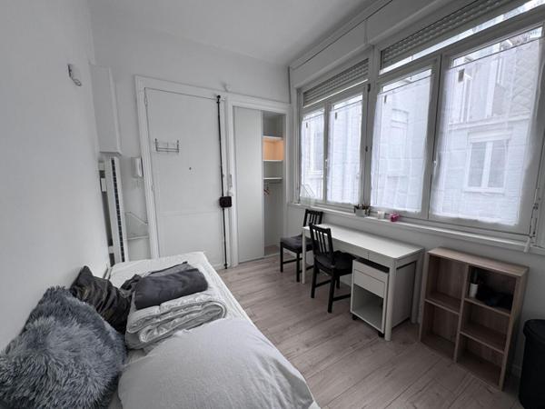 A LOUER : T1 à LILLE • rue Solférino - REPUBLIQUE • 550 € CC • Réf. G1577-7