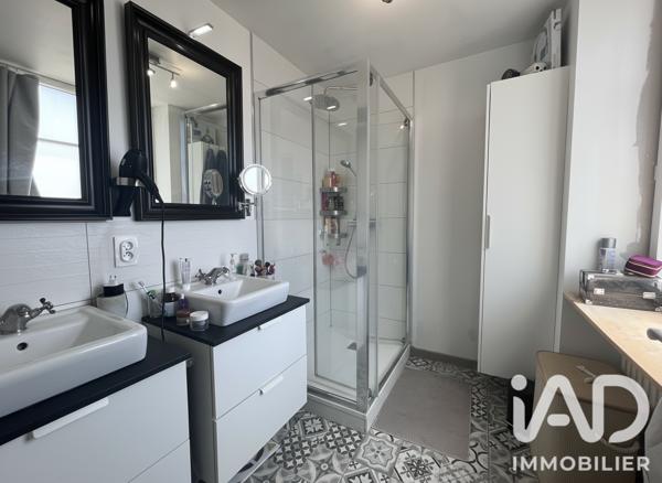 Maison à vendre 9 pièces 267 m² Fougères