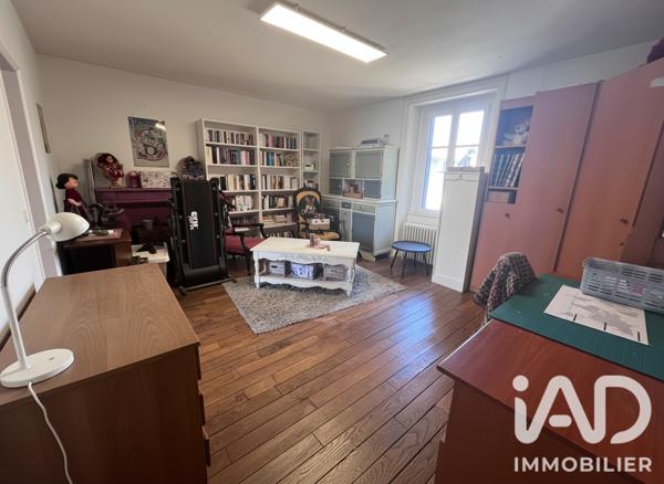 Maison à vendre 9 pièces 267 m² Fougères