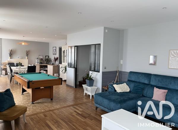 Maison à vendre 9 pièces 267 m² Fougères